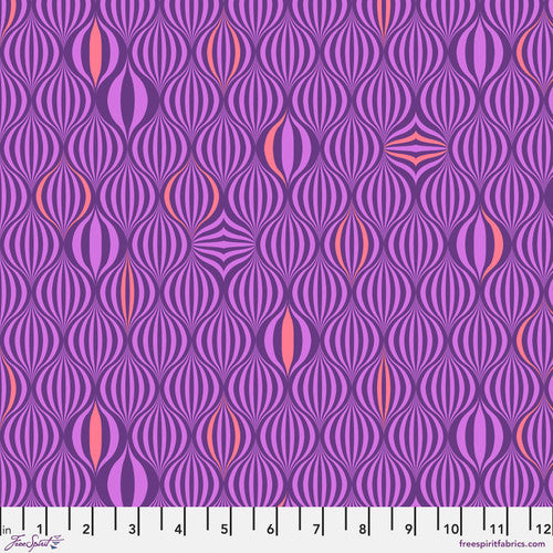 Tula Pink  Untamed Light the Way - Nova